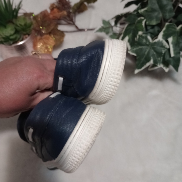 Used good condition Shoes for mens size,7 - Picture 4 of 6